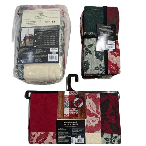 Bee & Willow Home Tablecloth Set 60 x 144 Napkins Runner Holly Theme NWT - Picture 5 of 6